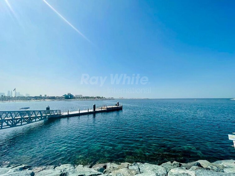 La Mer Villa for Sale, Jumeirah, Dubai