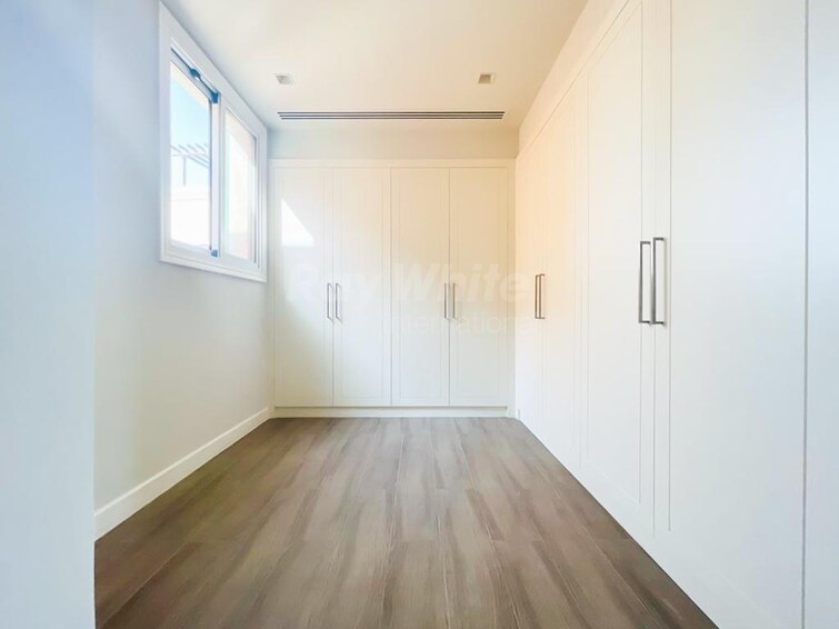 La Mer Villa for Sale, Jumeirah, Dubai