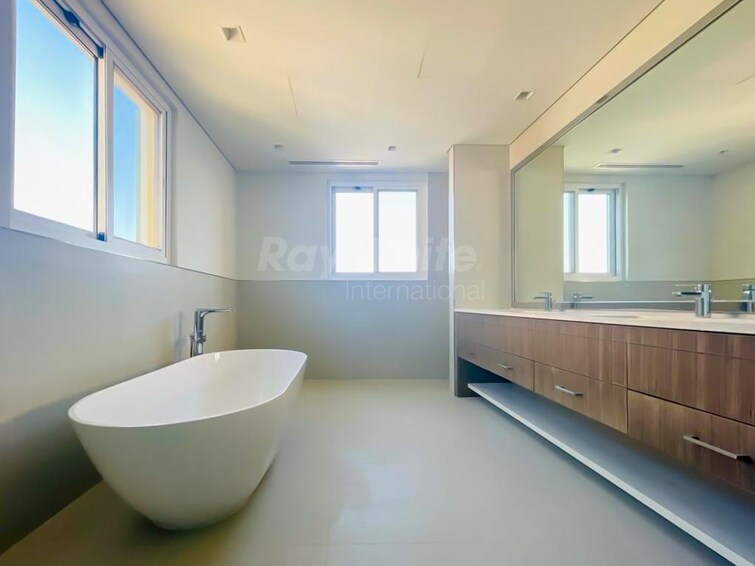 La Mer Villa for Sale, Jumeirah, Dubai