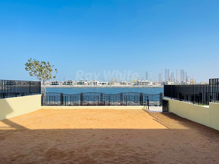 La Mer Villa for Sale, Jumeirah, Dubai