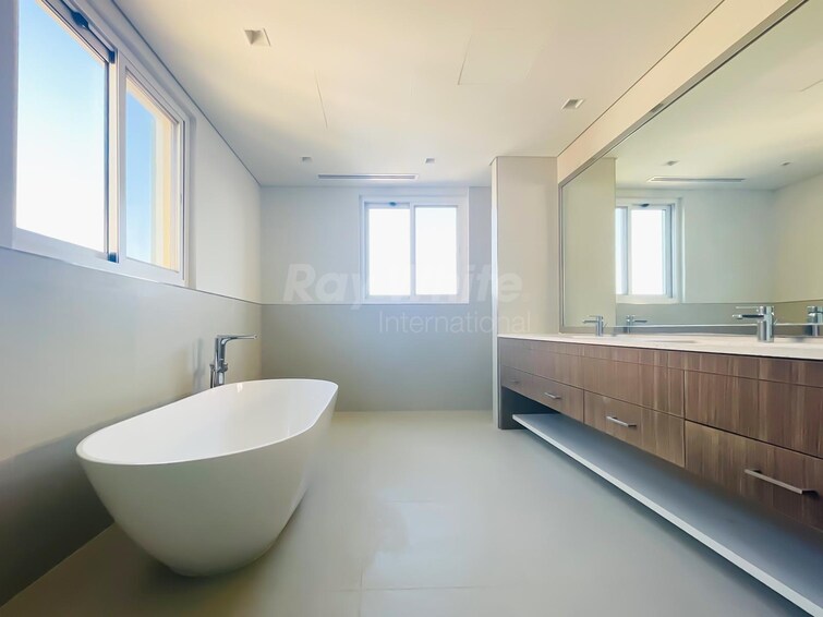 La Mer Villa for Sale, Jumeirah, Dubai