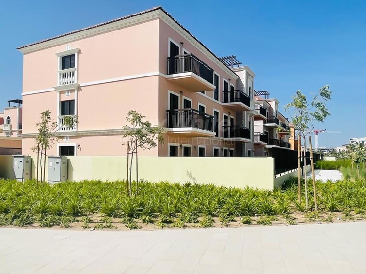 La Mer Villa for Sale, Jumeirah, Dubai