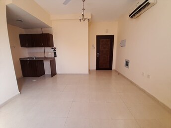 Studio Apartment For Rent in Muwaileh Building