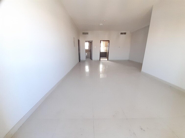 Muwaileh Building Apartment for Rent, Muwaileh, Sharjah