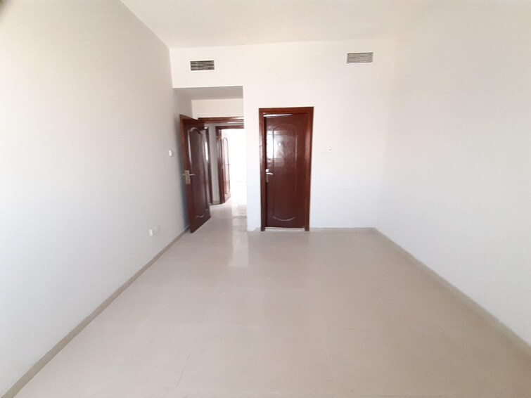 Muwaileh Building Apartment for Rent, Muwaileh, Sharjah