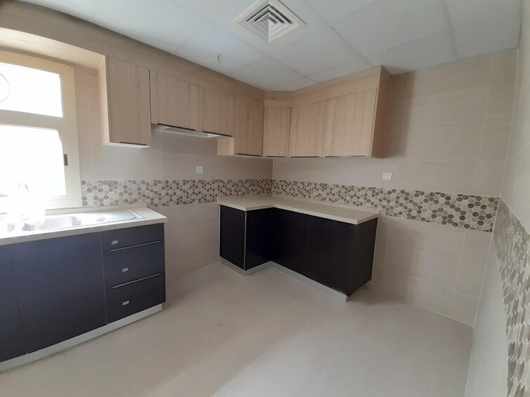 Muwaileh Building Apartment for Rent, Muwaileh, Sharjah
