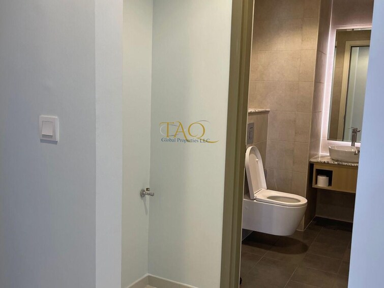 Paramount Hotel & Residences Apartment for Sale, Business Bay, Dubai