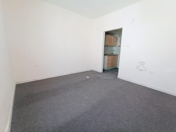 Studio Apartment For Rent in Muwaileh Building