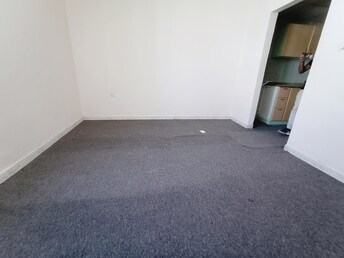 Studio Apartment For Rent in Muwaileh Building