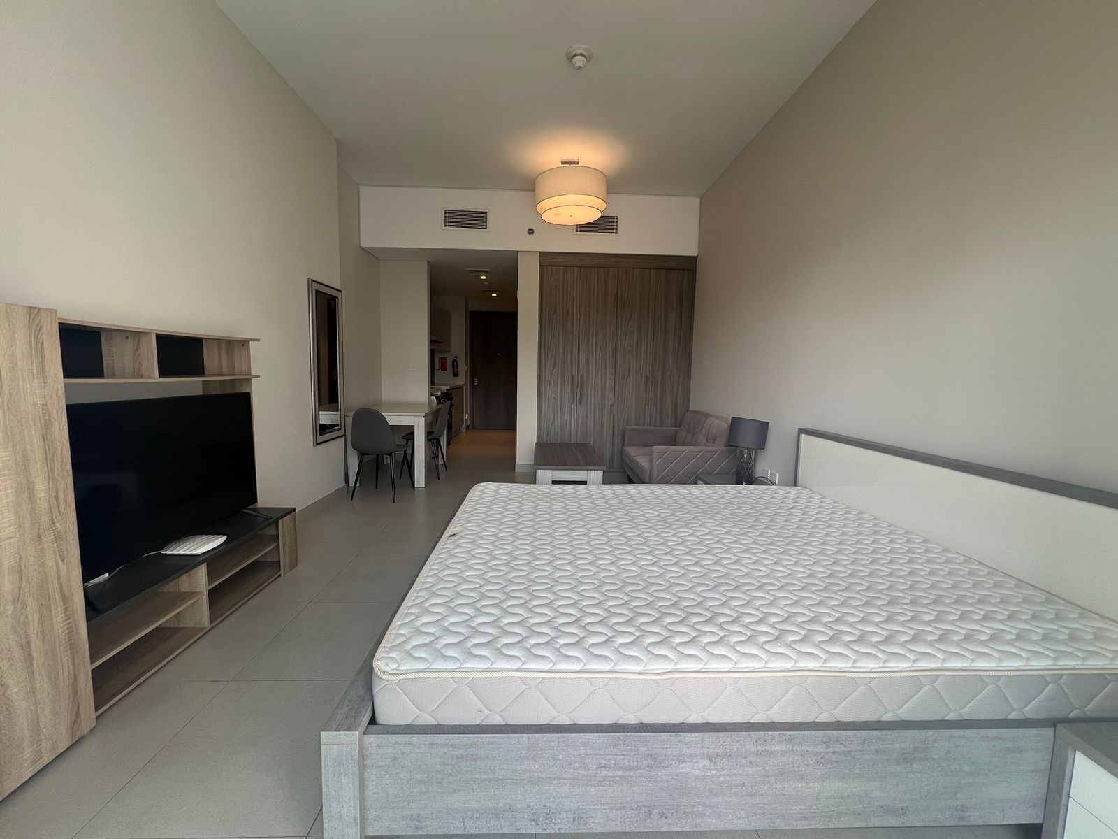 Sol Bay Apartment for Rent, Business Bay, Dubai