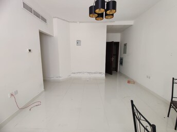 Muwaileh Building Apartment for Rent, Muwaileh, Sharjah