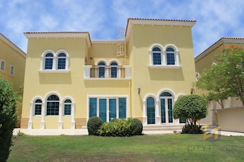 Legacy Villa for Sale, Jumeirah Park, Dubai