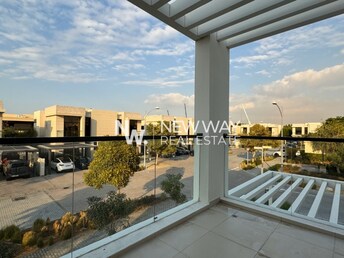 Liwa Village Villa for Sale, DAMAC Hills, Dubai