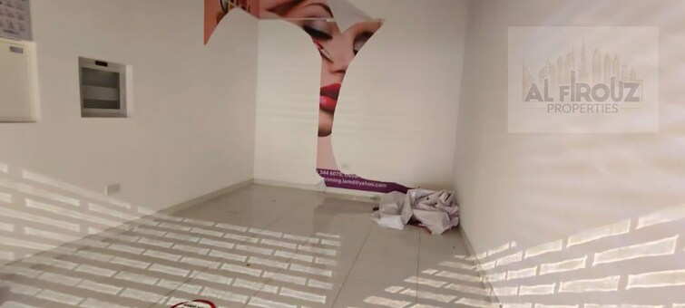 Corniche Deira Retail Shop for Rent, Deira, Dubai