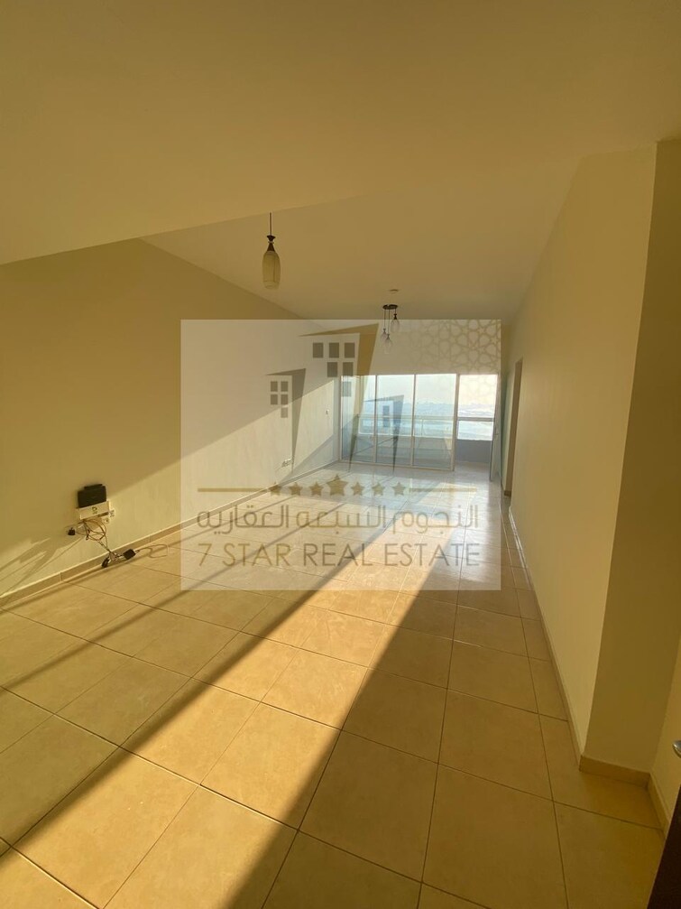 Al Khan Lagoon Tower Apartment for Rent, Al Khan, Sharjah