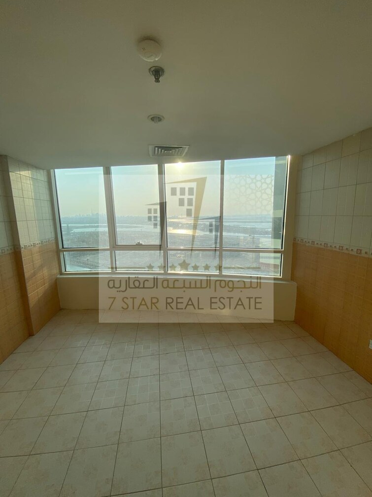 Al Khan Lagoon Tower Apartment for Rent, Al Khan, Sharjah