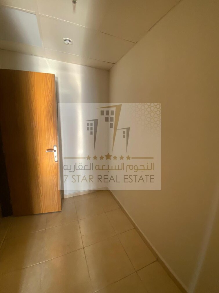 Al Khan Lagoon Tower Apartment for Rent, Al Khan, Sharjah