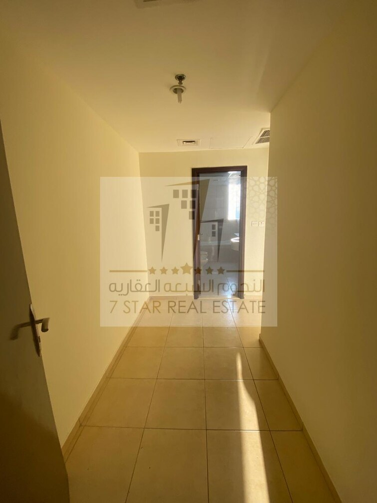 Al Khan Lagoon Tower Apartment for Rent, Al Khan, Sharjah