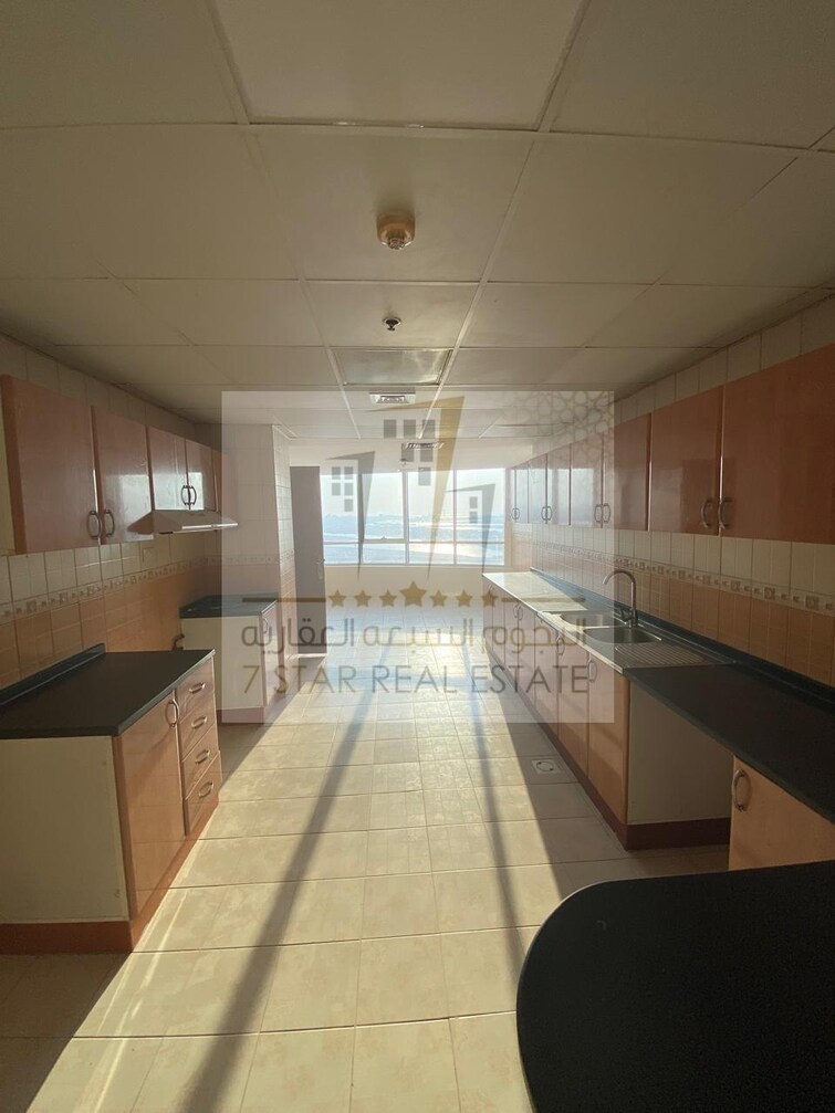 Al Khan Lagoon Tower Apartment for Rent, Al Khan, Sharjah