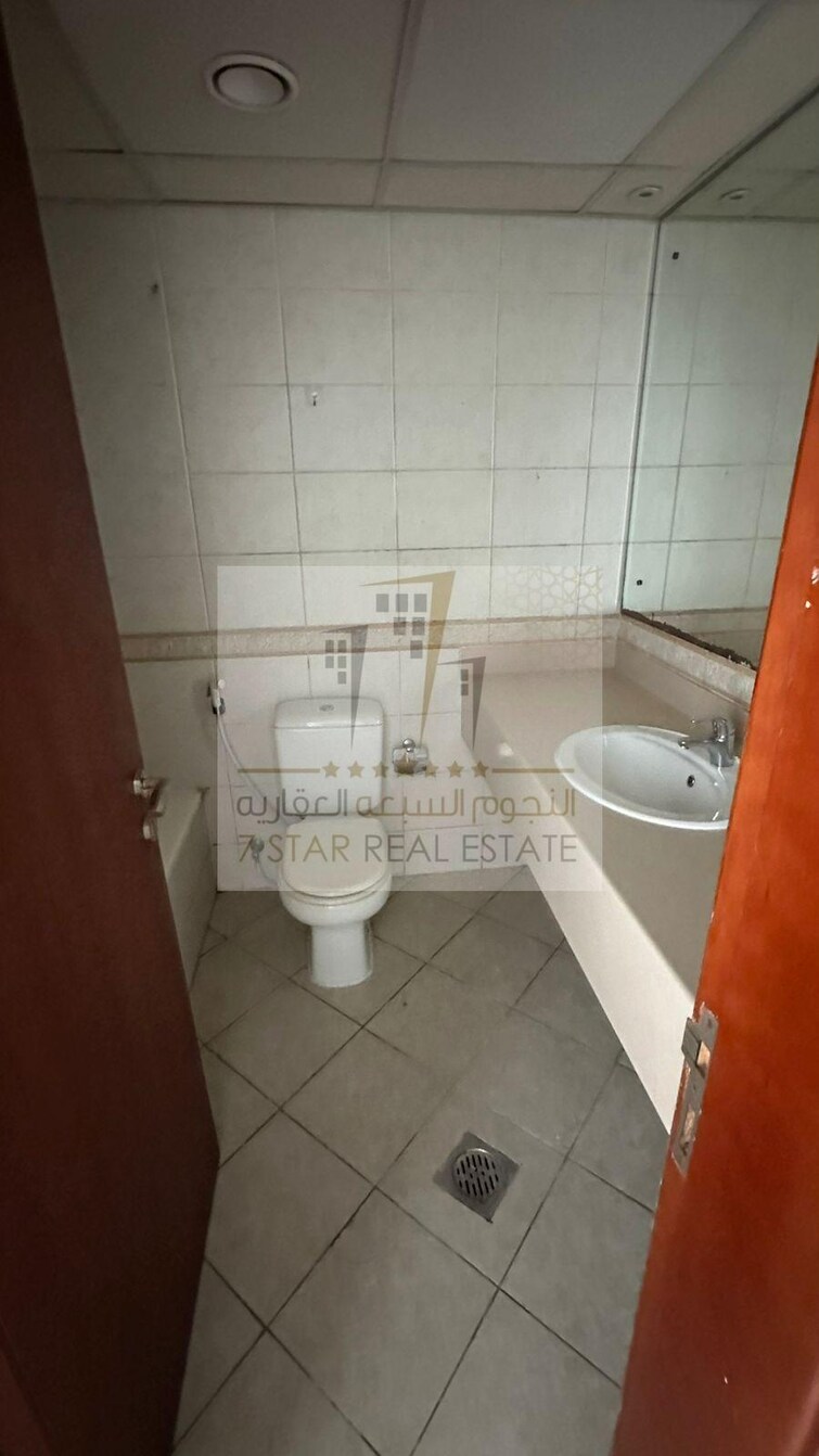 Al Majaz 3 Apartment for Sale, Al Majaz, Sharjah