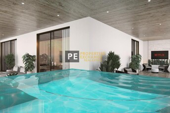 Apartment For Sale in Dubailand