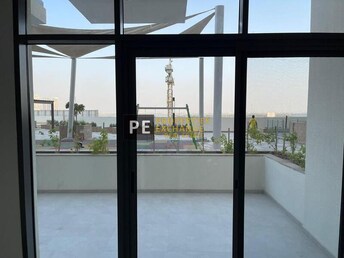 Dubai Healthcare City Phase 2 Apartment for Rent, Al Jaddaf, Dubai