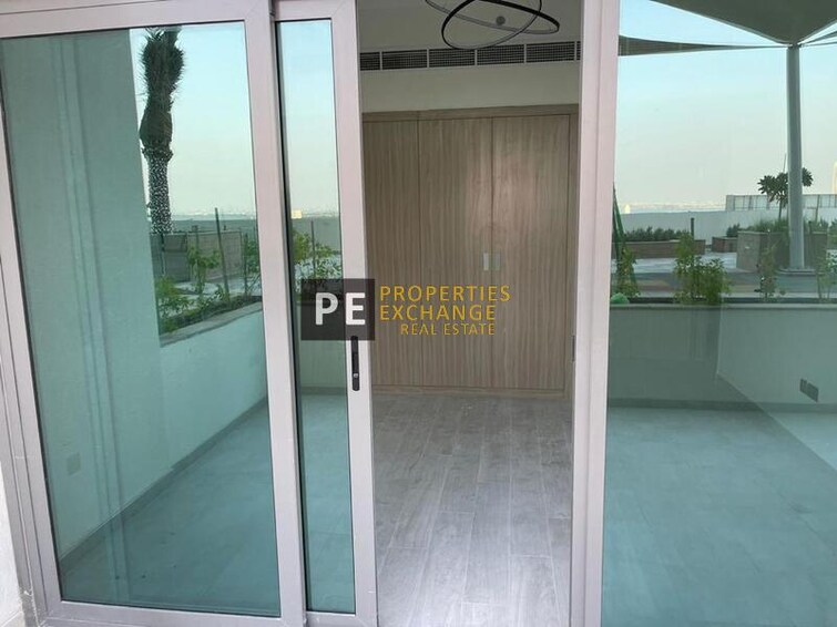 Dubai Healthcare City Phase 2 Apartment for Rent, Al Jaddaf, Dubai