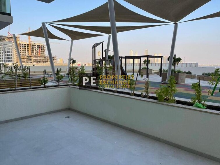 Dubai Healthcare City Phase 2 Apartment for Rent, Al Jaddaf, Dubai