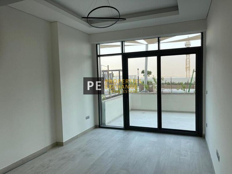 Dubai Healthcare City Phase 2 Apartment for Rent, Al Jaddaf, Dubai