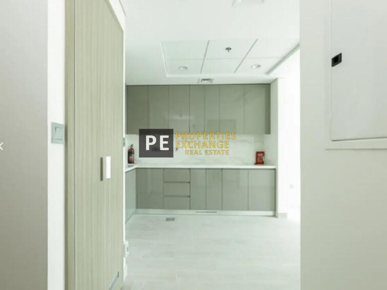Dubai Healthcare City Phase 2 Apartment for Rent, Al Jaddaf, Dubai