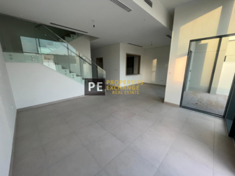 4 BR Villa For Rent in Murooj Al Furjan Cover Image