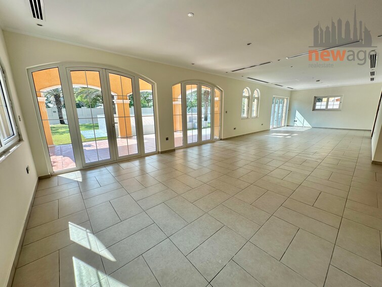  Villa for Rent, Jumeirah Park, Dubai