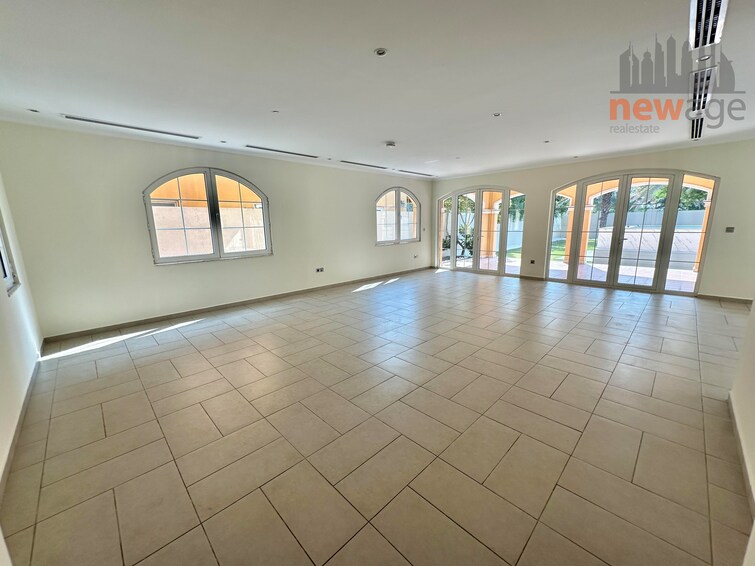 Villa for Rent, Jumeirah Park, Dubai