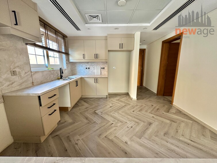  Villa for Rent, Jumeirah Park, Dubai