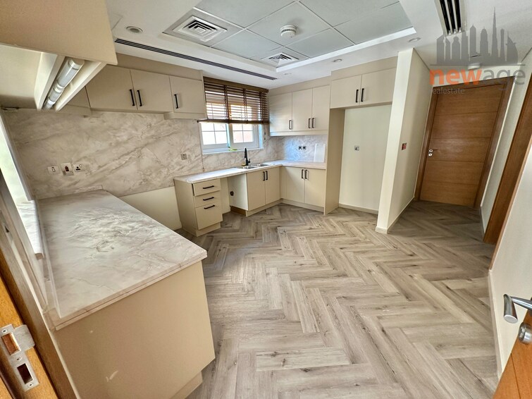  Villa for Rent, Jumeirah Park, Dubai