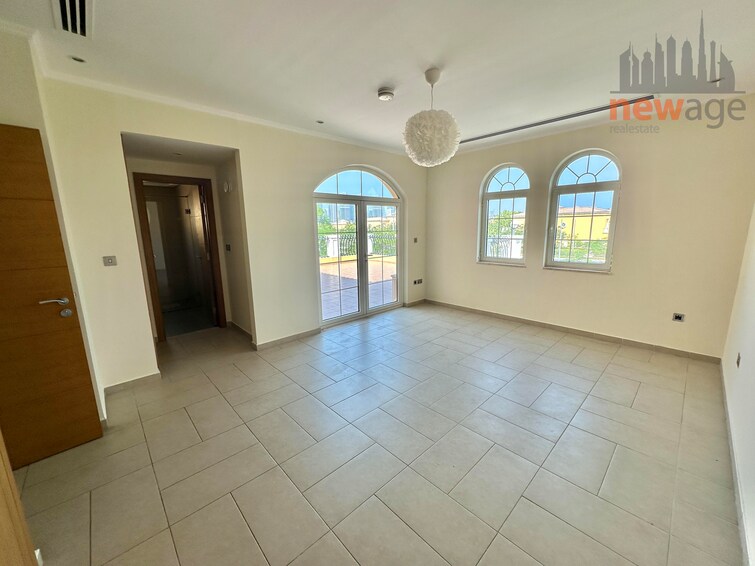  Villa for Rent, Jumeirah Park, Dubai