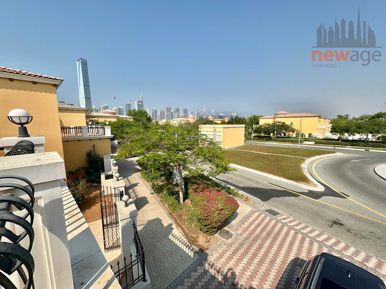  Villa for Rent, Jumeirah Park, Dubai