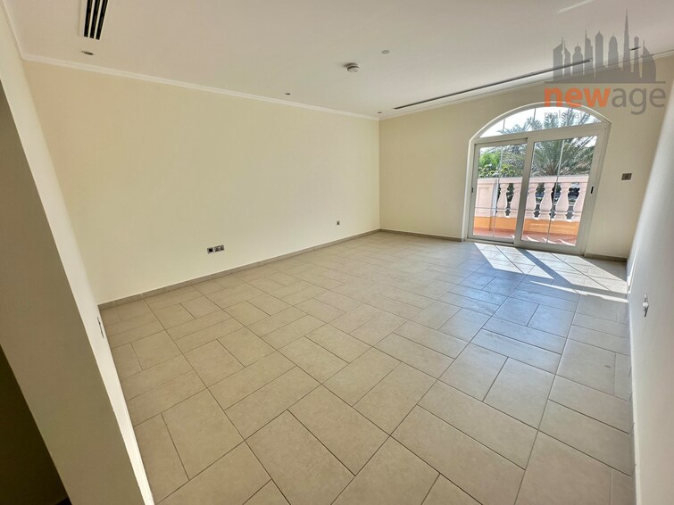  Villa for Rent, Jumeirah Park, Dubai