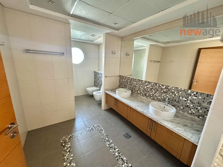  Villa for Rent, Jumeirah Park, Dubai