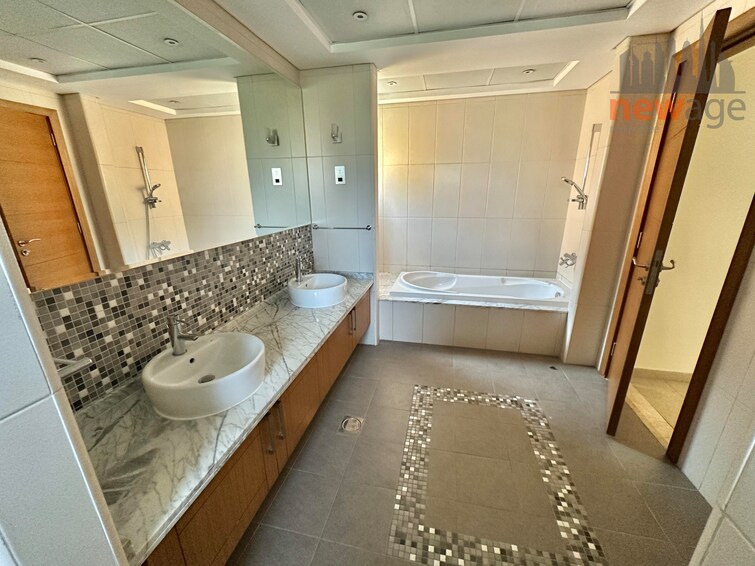  Villa for Rent, Jumeirah Park, Dubai