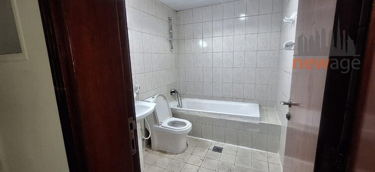 England Cluster Apartment for Rent, International City, Dubai