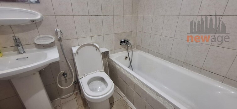 England Cluster Apartment for Rent, International City, Dubai