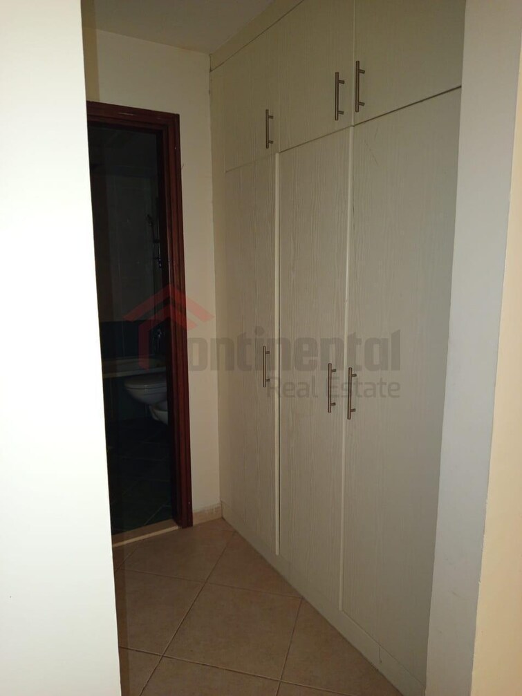 Al Khan Lagoon Tower Apartment for Rent, Al Khan, Sharjah