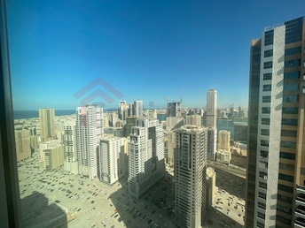 Al Khan Lagoon Tower Apartment for Rent, Al Khan, Sharjah