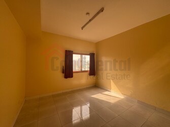 2 BR Apartment For Rent in Al Ateeq Tower Cover Image