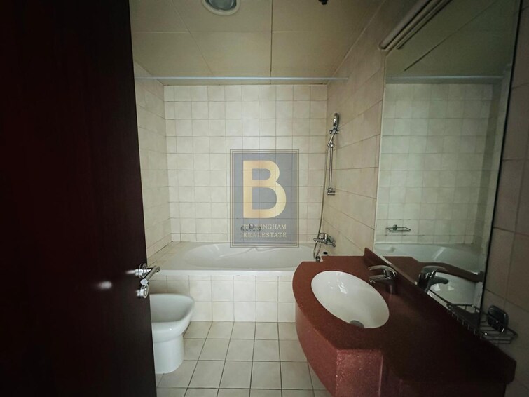 JLT Cluster V Apartment for Rent, Jumeirah Lake Towers (JLT), Dubai