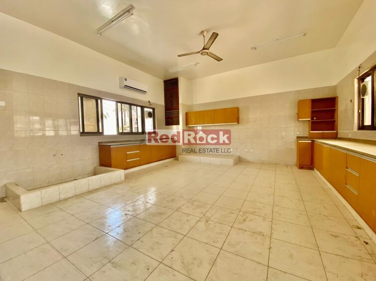  Villa for Rent, Deira, Dubai