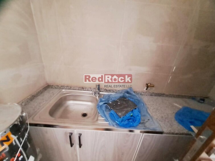  Warehouse for Rent, Al Sajaa, Sharjah