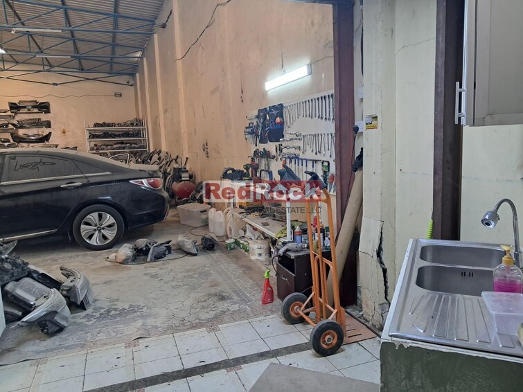  Warehouse for Rent, Industrial Area, Sharjah