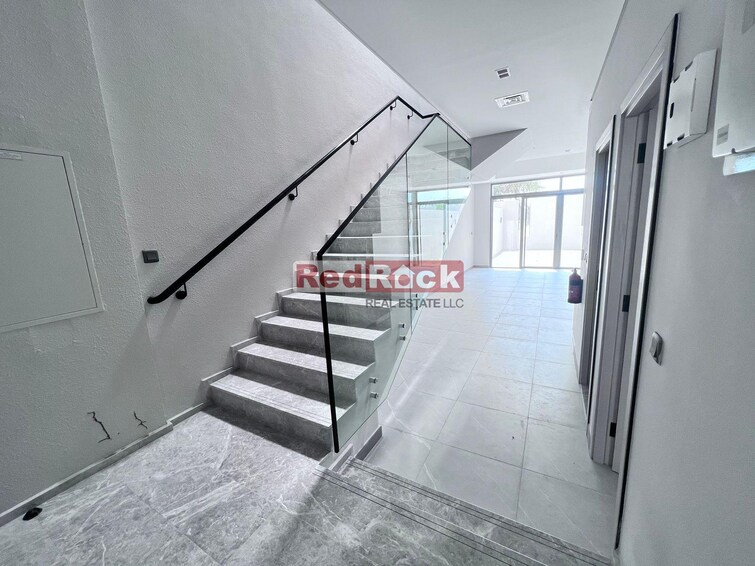 District 7 Townhouse for Rent, Mohammed Bin Rashid City, Dubai